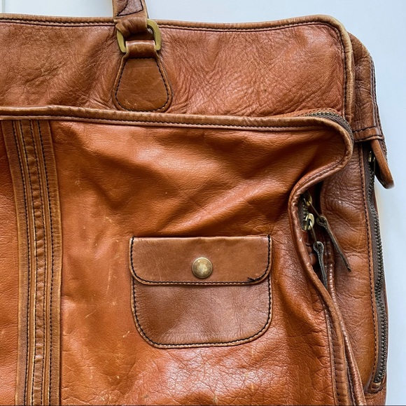 Vintage Shapiro Leather Bag - Picture 5 of 11